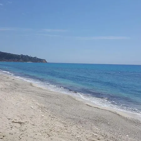 Hotel Stefanos 2*